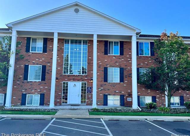 Property at 407 W Highland Rd Unit A4, Howell, MI 48843, 2 beds, 1 bath