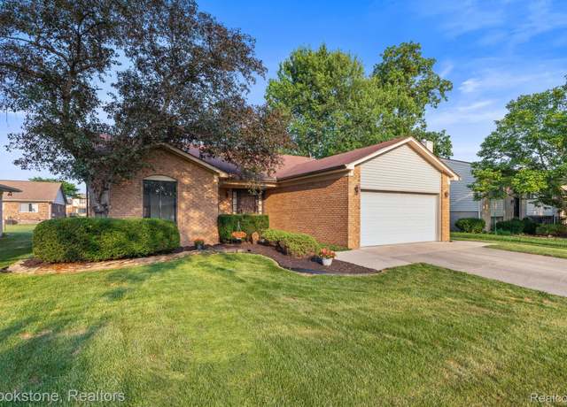 Property at 37746 Juniper Dr, Sterling Heights, MI 48310, 3 beds, 2 baths