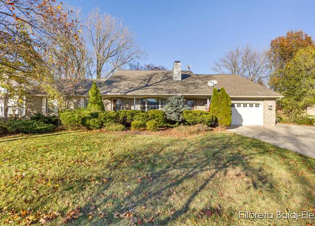 Property at 2413 Palm Dale Dr SW, Wyoming, MI 49418, 5 beds, 4 baths