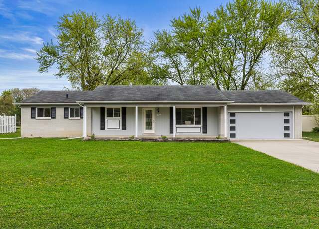 Property at 367 Carter Dr, Troy, MI 48098, 3 beds, 1.5 baths