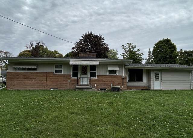 Property at 2467 N Mason St, Saginaw, MI 48602, 3 beds, 1 bath