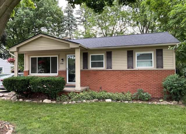 Property at 550 Brookside St, Ypsilanti Charter Township, MI 48197, 3 beds, 2 baths
