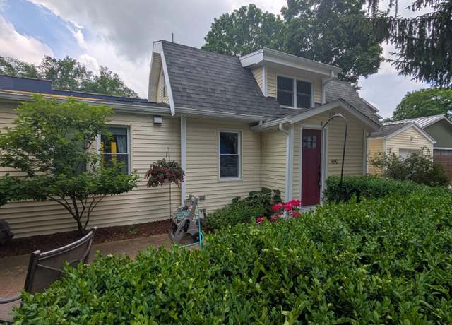 Property at 1490 South Blvd, Ann Arbor, MI 48104, 3 beds, 1.5 baths
