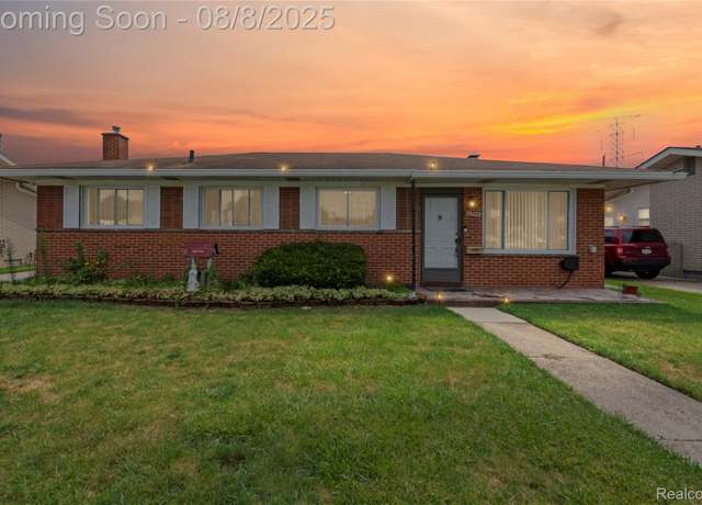 Property at 35622 Malibu Dr, Sterling Heights, MI 48312, 3 beds, 1.5 baths