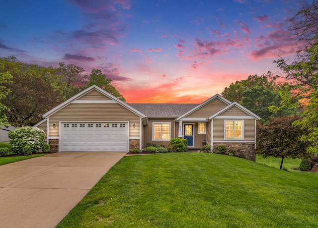 Property at 3724 Charlevoix Dr SE, Grand Rapids, MI 49546, 4 beds, 3 baths