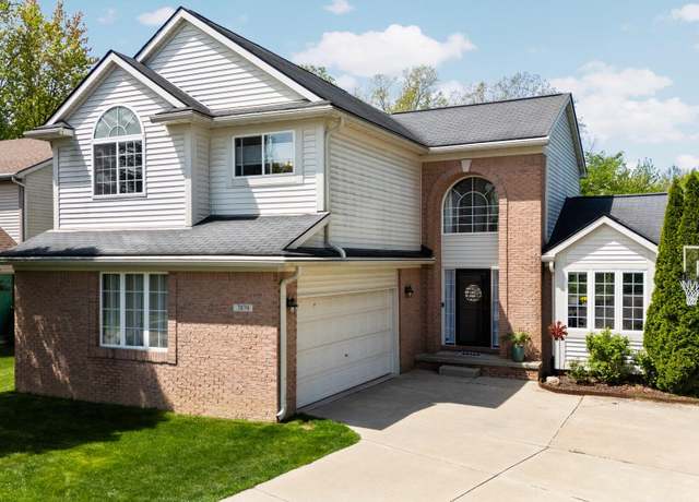 Property at 7879 Shire Ln, Ypsilanti, MI 48197, 3 beds, 2.5 baths