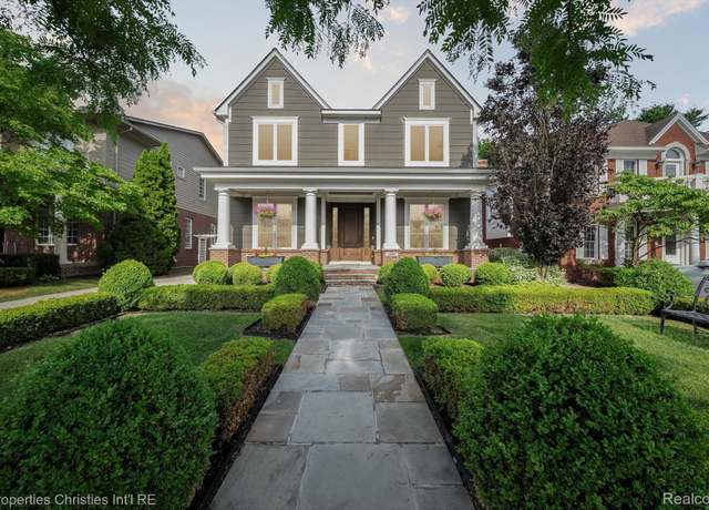 Property at 1387 Pierce St, Birmingham, MI 48009, 4 beds, 4.5 baths