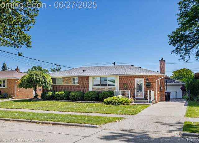 Property at 15434 Bainbridge St, Livonia, MI 48154, 3 beds, 2 baths