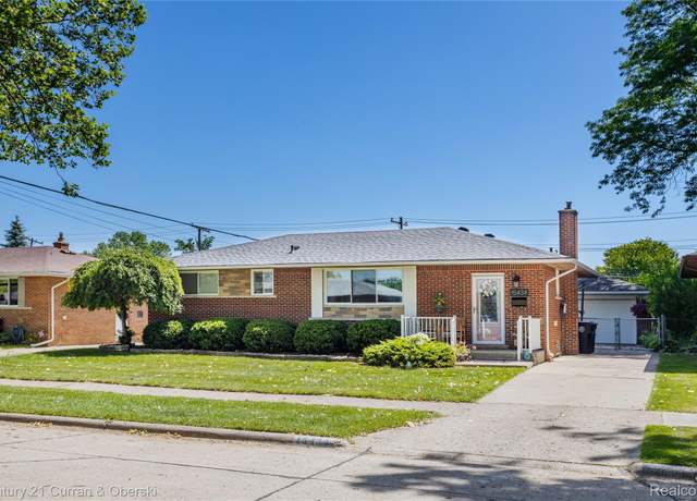 Property at 15434 Bainbridge St, Livonia, MI 48154, 3 beds, 2 baths