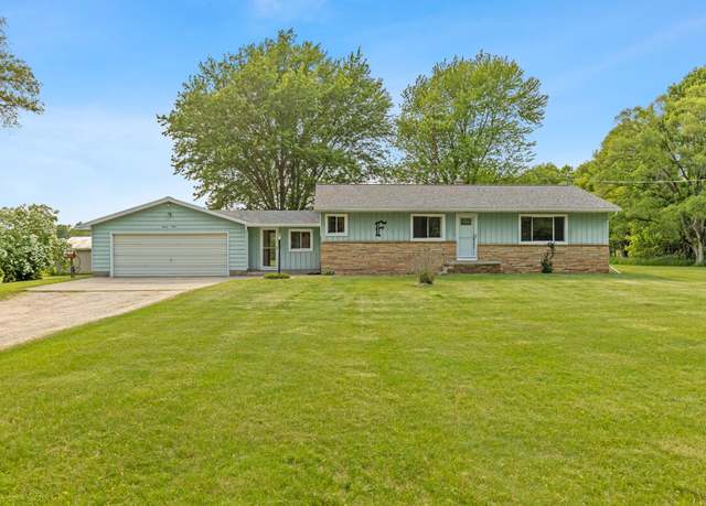 Property at 1160 S Greenville Rd, Greenville, MI 48838, 3 beds, 1.5 baths