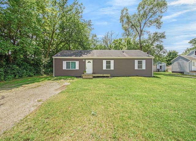 Property at 36 Peony St SW, Grand Rapids, MI 49548, 3 beds, 1 bath