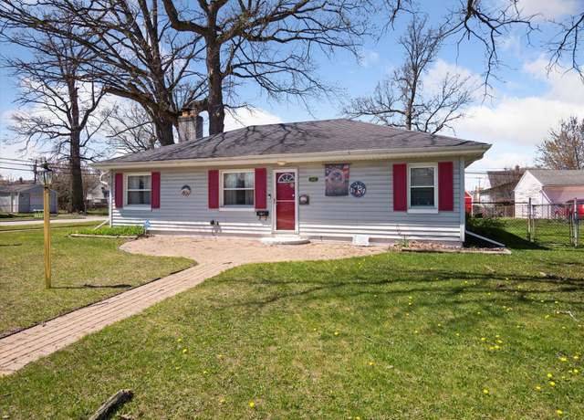 Property at 4862 Mildred St, Wayne, MI 48184, 2 beds, 1 bath