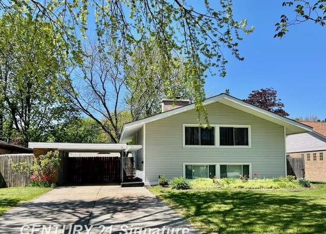 Property at 25 Bretton Pl, Saginaw, MI 48602, 3 beds, 2.5 baths
