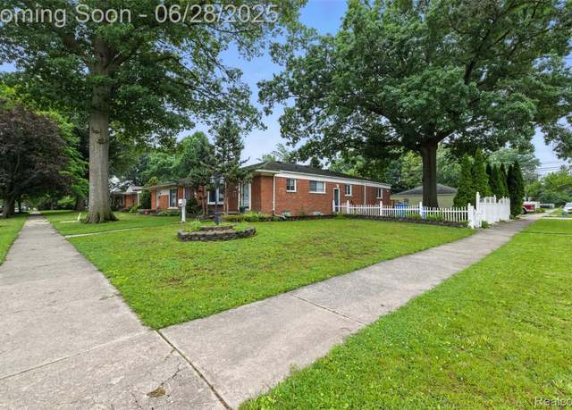 Property at 4108 Harding St, Dearborn, MI 48125, 4 beds, 2 baths