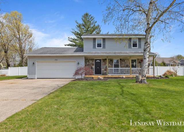 Property at 7740 Chickadee Dr, Jenison, MI 49428, 3 beds, 1.5 baths