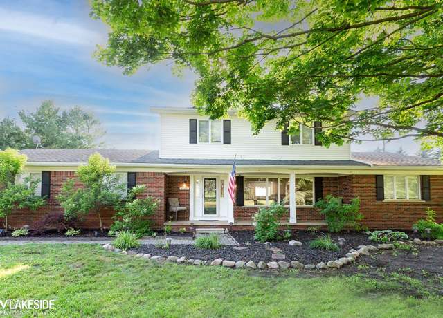 Property at 7687 Parshallville Rd, Hartland Township, MI 48430, 4 beds, 2 baths