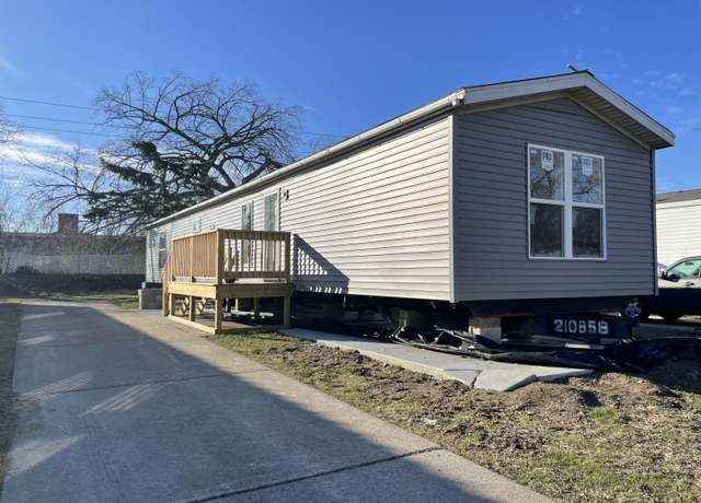 Property at 3936 W Jefferson Ave, Trenton, MI 48183, 3 beds, 2 baths
