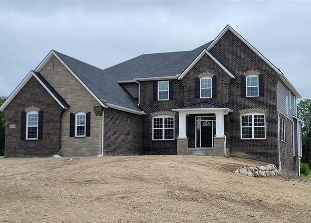 Property at 25840 Hickory Creek Ln, New Hudson, MI 48165, 5 beds, 5 baths