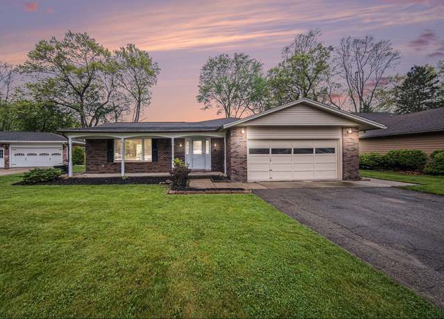 Property at 10606 Heenan Dr, Whitmore Lake, MI 48189, 4 beds, 2.5 baths