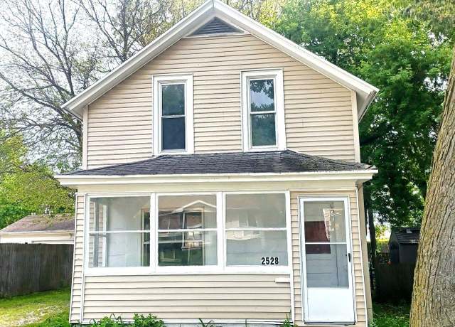 Property at 2528 Armour St. St, Port Huron, MI 48060, 2 beds, 1 bath