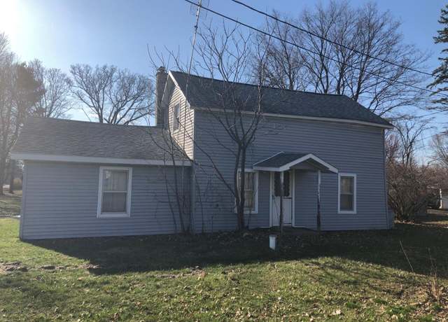Property at 15442 Flowerfield Rd, Three Rivers, MI 49093, 3 beds, 1 bath