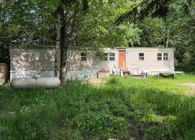 Property at 7671 S 27 Rd, Cadillac, MI 49601, 2 beds