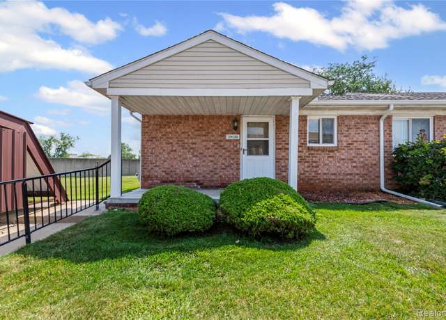 Property at 29130 E Brittany Ct, Roseville, MI 48066, 1 bed, 1 bath