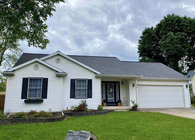 Property at 910 S Brown St, Jackson, MI 49203, 3 beds, 3 baths