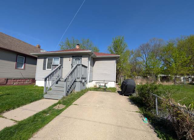 Property at 4013 Moore St, Inkster, MI 48141, 3 beds, 1 bath