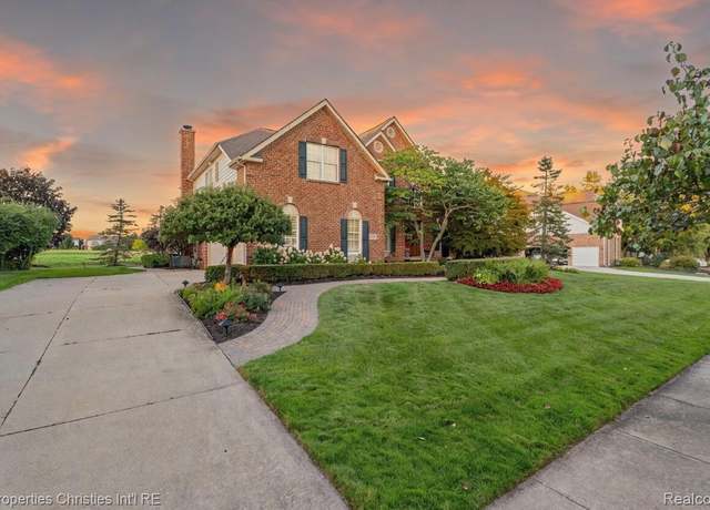 Property at 45836 Tournament Dr, Northville, MI 48168, 4 beds, 3.5 baths