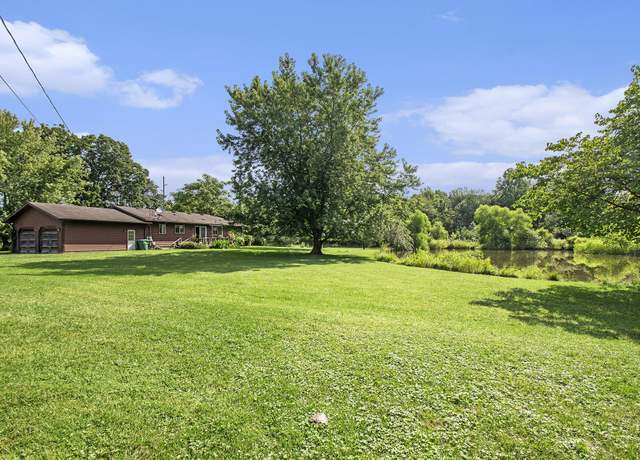 Property at 7260 W East Rd, Three Oaks, MI 49128, 3 beds, 1.5 baths
