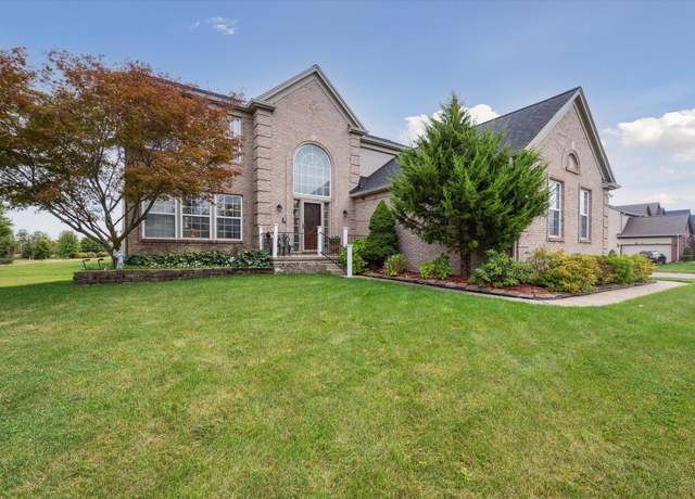 Property at 6819 Lakeway St, Ypsilanti, MI 48197, 4 beds, 2.5 baths