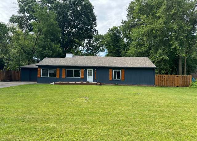 Property at 23701 Sargent Ave, Southfield, MI 48033, 4 beds, 2 baths