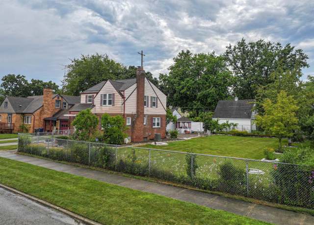 Property at 1018 Lafayette St, Flint, MI 48503, 3 beds, 1.5 baths