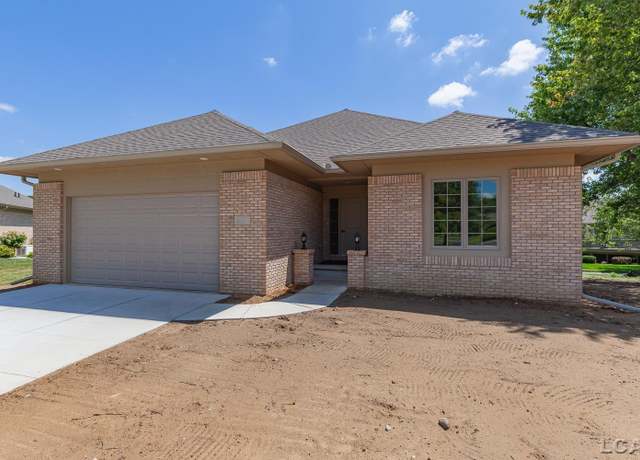 Property at 2577 Mulligan Dr, Jackson, MI 49203, 3 beds, 2.5 baths