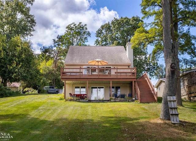 Property at 2771 Hemlock Rd, Quincy, MI 49082, 4 beds, 3 baths