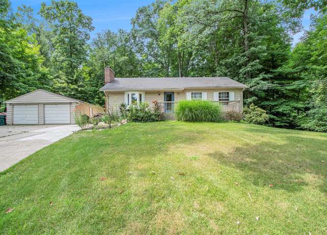 Property at 6505 Thornapple River Dr SE, Alto, MI 49302, 5 beds, 3 baths
