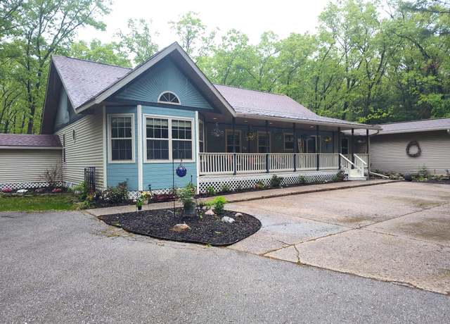 Property at 308 N Brooks Rd, Muskegon, MI 49442, 7 beds, 5.5 baths