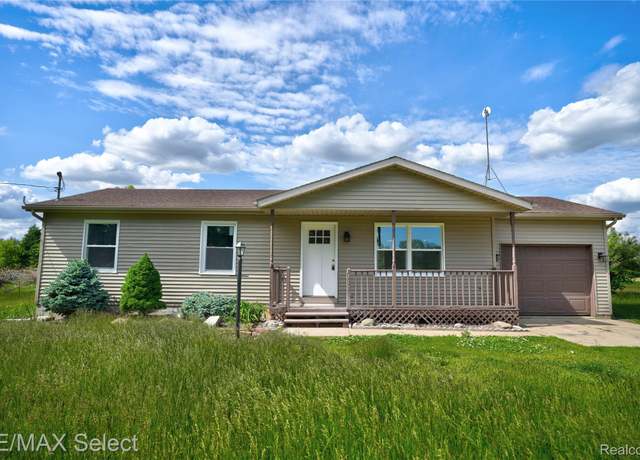 Property at 4176 Tyrell Rd, Owosso, MI 48867, 3 beds, 1.5 baths