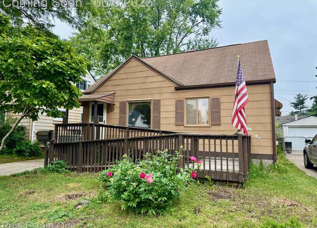 Property at 26636 Lorenz St, Madison Heights, MI 48071, 3 beds, 1 bath