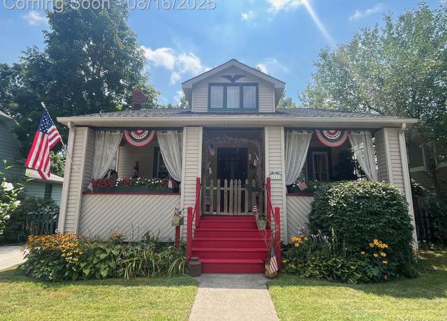 Property at 216 E Flint St, Lake Orion Village, MI 48362, 4 beds, 1 bath