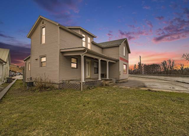 Property at 1003 N State St, Big Rapids, MI 49307, 5 beds, 2.5 baths