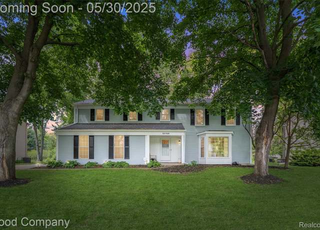 Property at 35750 Fredericksburg Rd, Farmington Hills, MI 48331, 4 beds, 2.5 baths