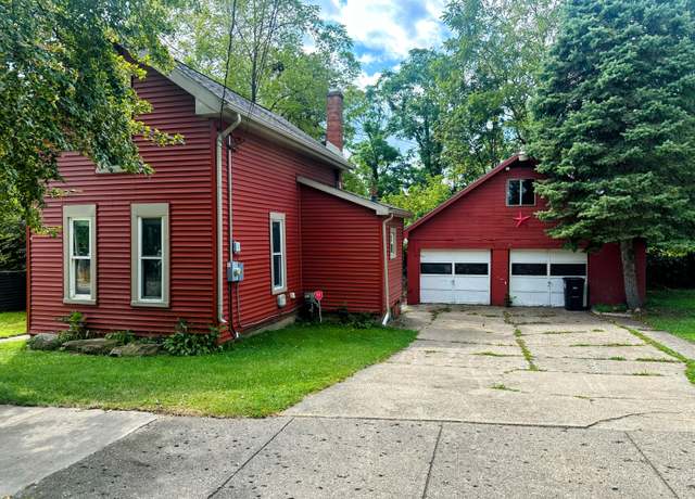 Property at 308 N State St, Jackson, MI 49201, 3 beds, 1 bath