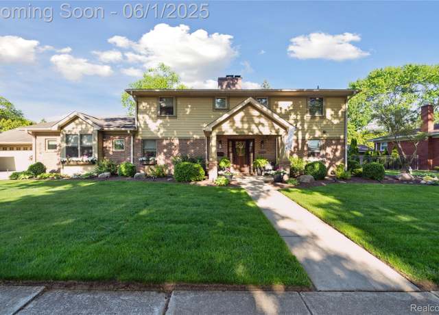 Property at 10809 Balfour Ave, Allen Park, MI 48101, 4 beds, 3.5 baths