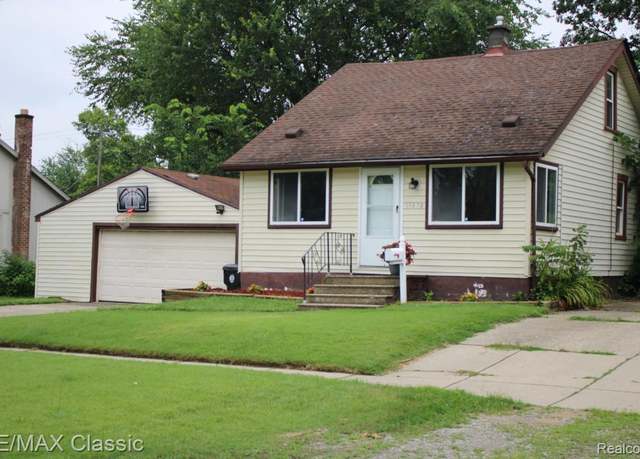 Property at 15478 Lola Dr, Redford Charter Township, MI 48239, 4 beds, 1 bath