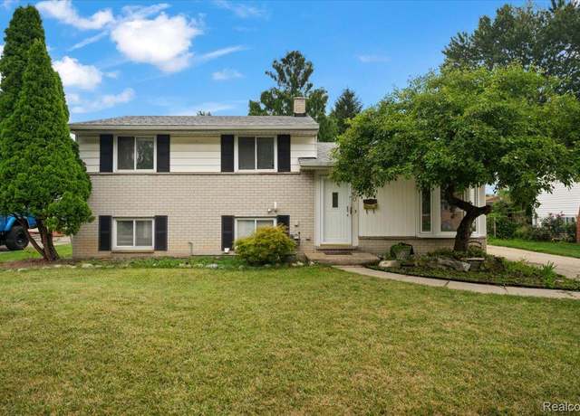 Property at 34630 Forman Dr, Sterling Heights, MI 48310, 3 beds, 3 baths