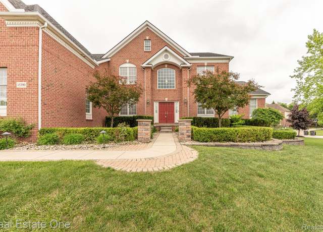Property at 15390 Prestwick Cir, Northville, MI 48168, 4 beds, 4.5 baths