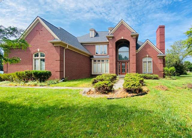 Property at 1844 Crowndale Ln, Canton, MI 48188, 4 beds, 3.5 baths