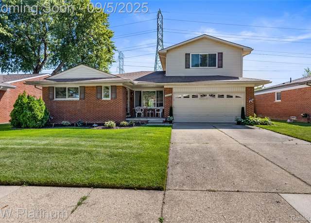 Property at 29820 Palomino Dr, Warren, MI 48093, 5 beds, 2.5 baths